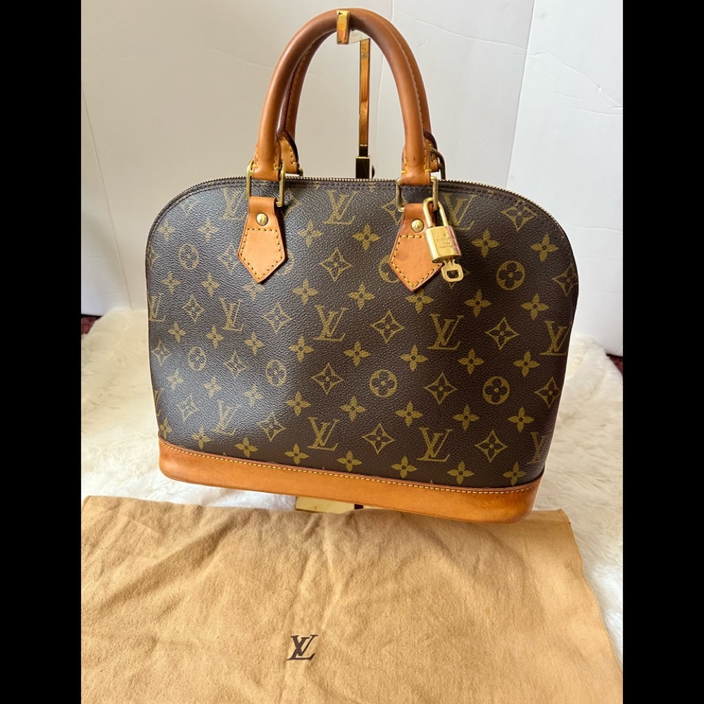 Authentic Alma PM